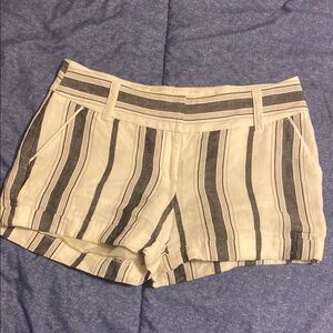 Express Women's Striped Shorts in White and Gray
